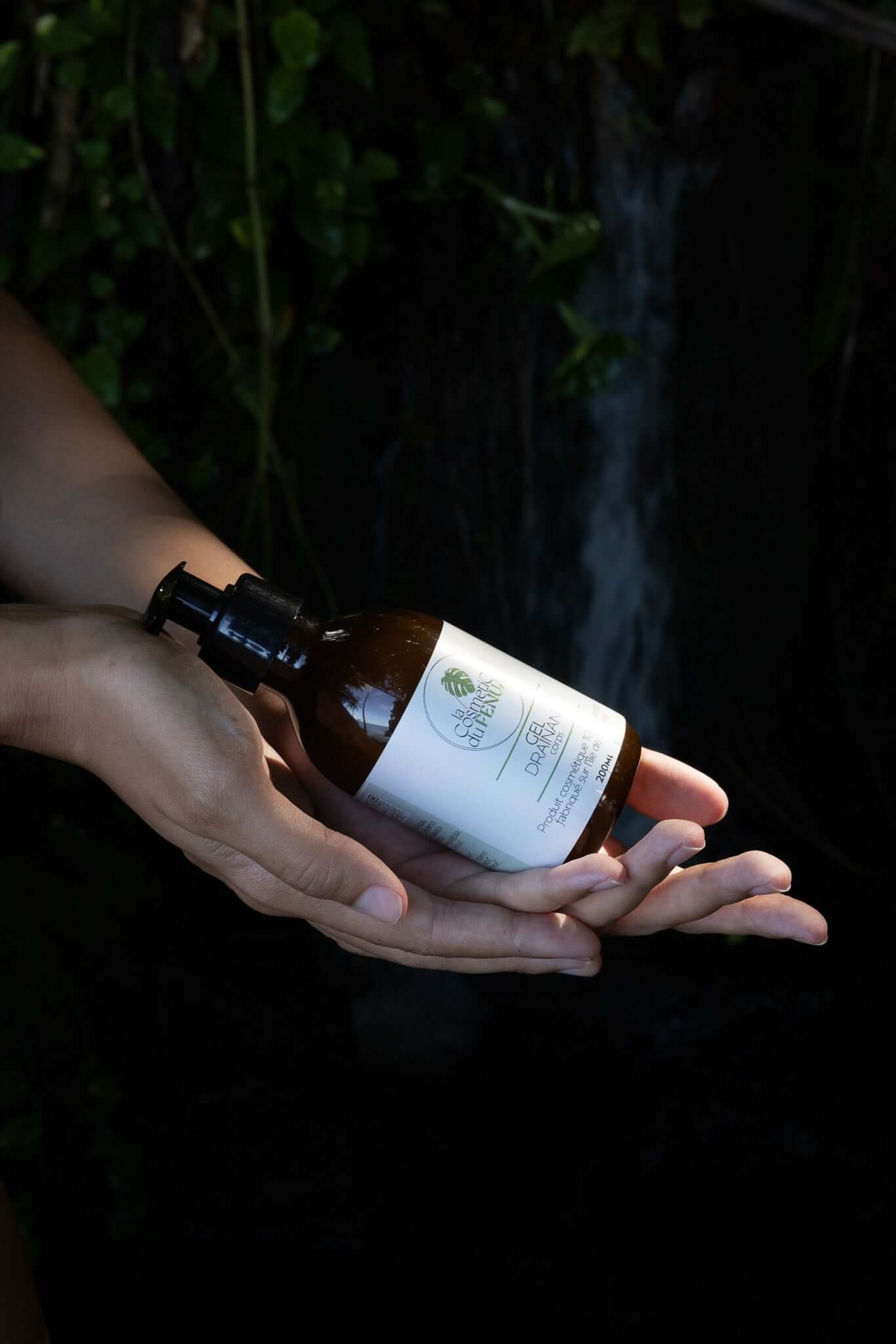 gel drainant corps naturel monoï tahiti jambes légères